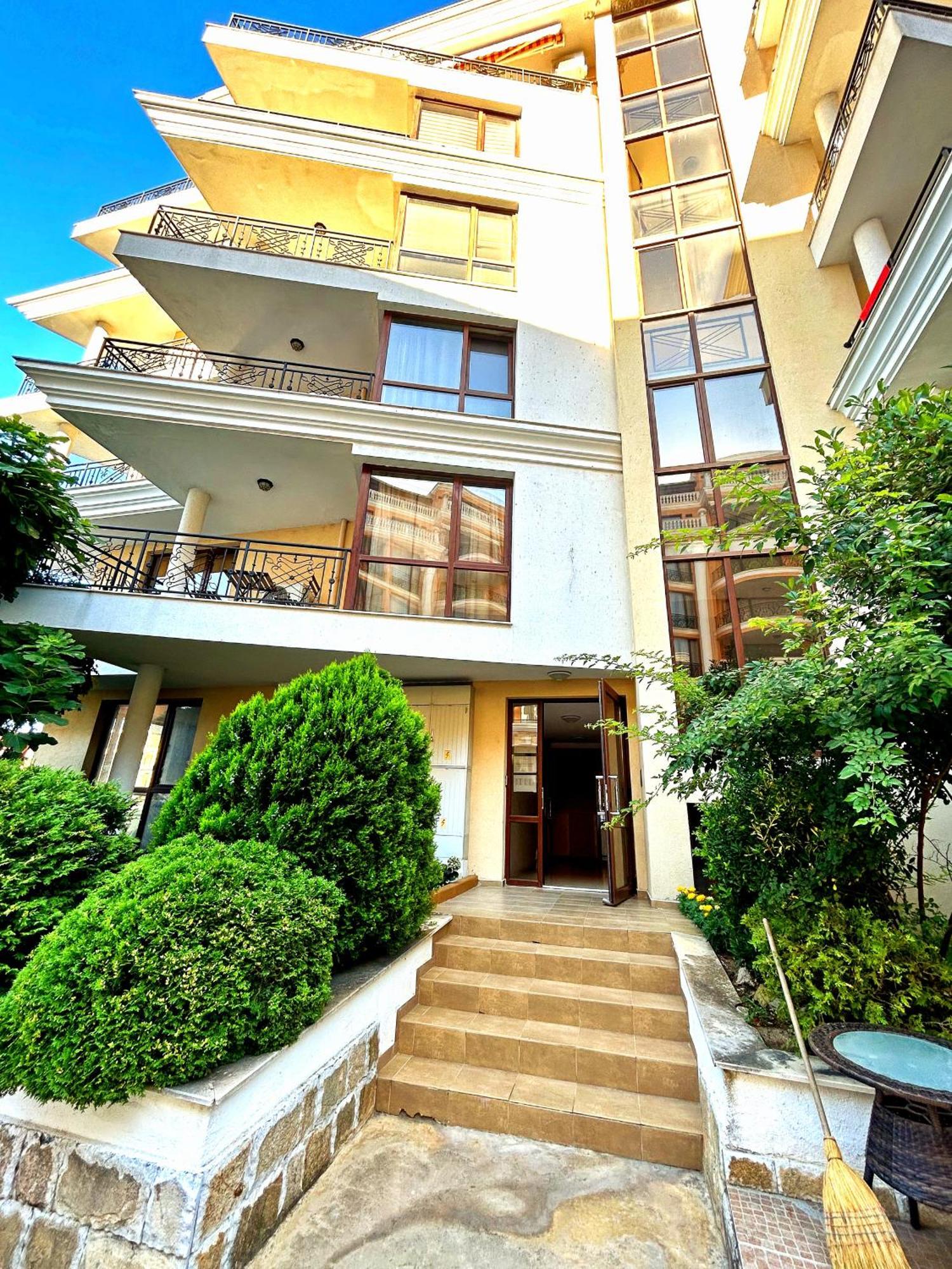 Apartment Calabria Sveti Vlas Esterno foto