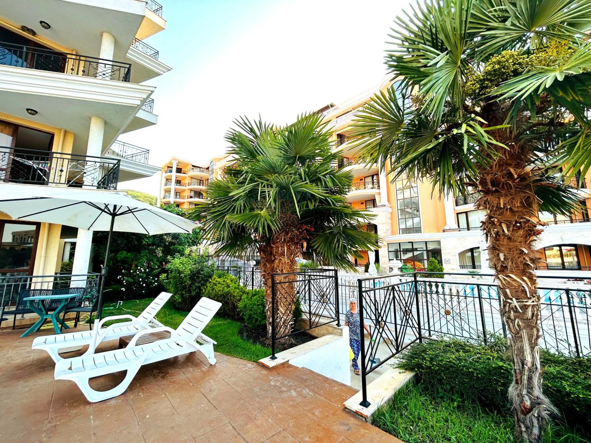 Apartment Calabria Sveti Vlas Esterno foto